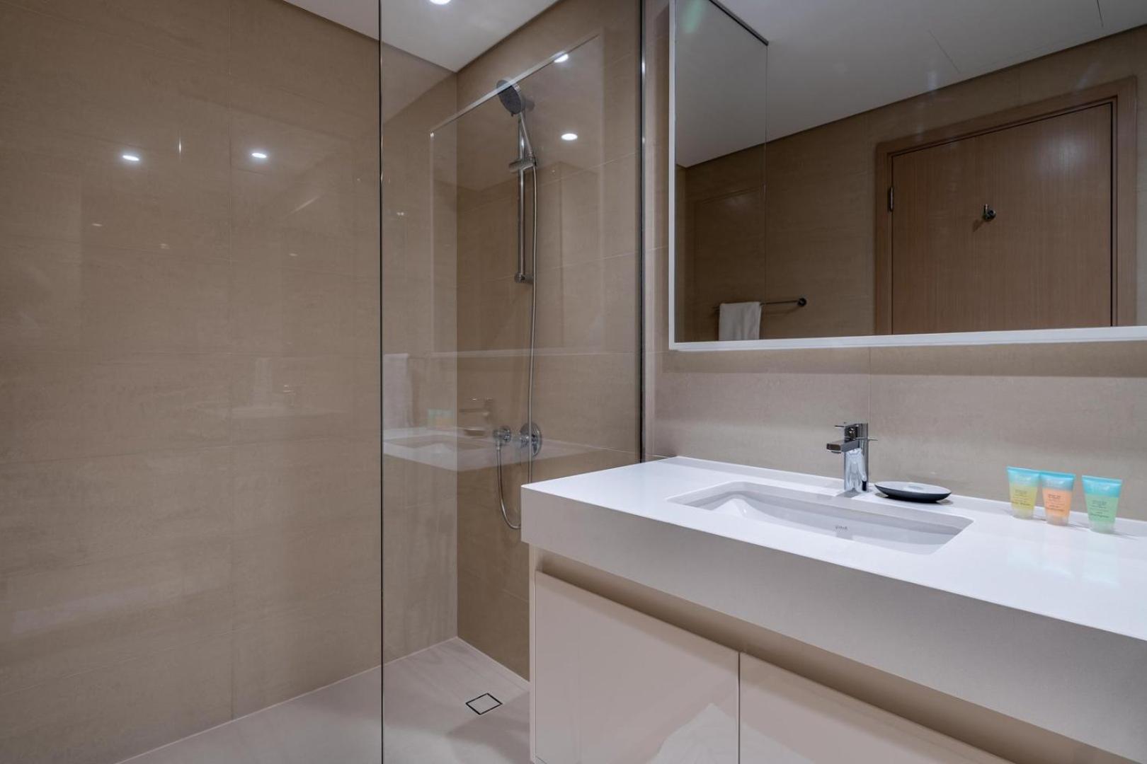 Guestready - Fine Extravagance Near Burj Khalifa Apartment Dubai Bagian luar foto