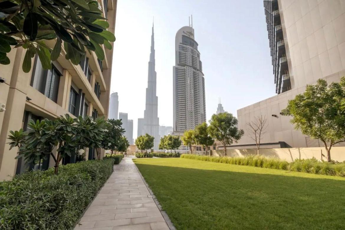 Guestready - Fine Extravagance Near Burj Khalifa Apartment Dubai Bagian luar foto